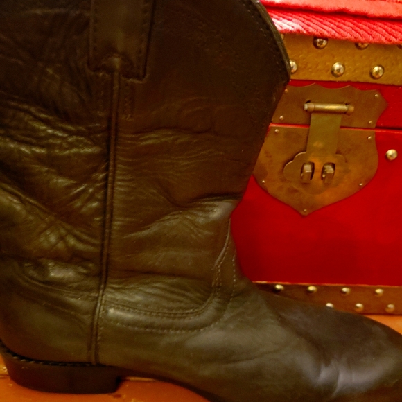 🎯 ARIAT Leather Heritage Boots